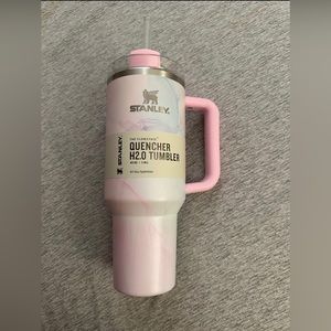 Stanley 40 oz Stainless Steel H2.0 FlowState Quencher Tumbler Watercolor Tulle